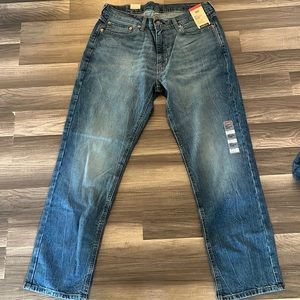 BRAND NEW W/TAGS Levi’s 541 Athletic Taper 36x32 Jeans